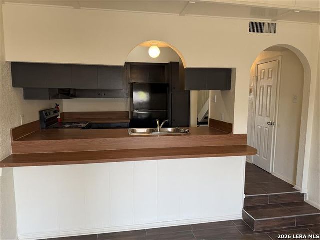 520 Gentleman Rd Apt 19, San Antonio, TX 78201