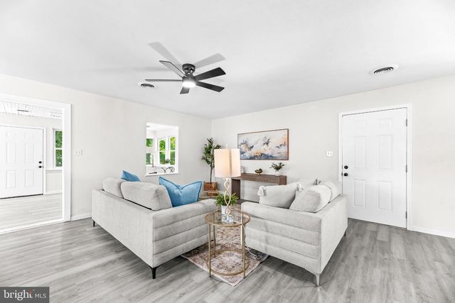 1228 HOLLY VISTA DR, Colonial Beach, VA 22443
