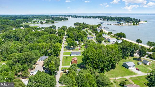 1228 HOLLY VISTA DR, Colonial Beach, VA 22443