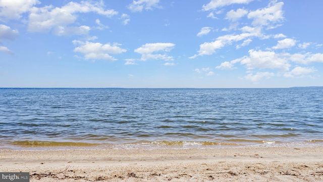 1228 HOLLY VISTA DR, Colonial Beach, VA 22443