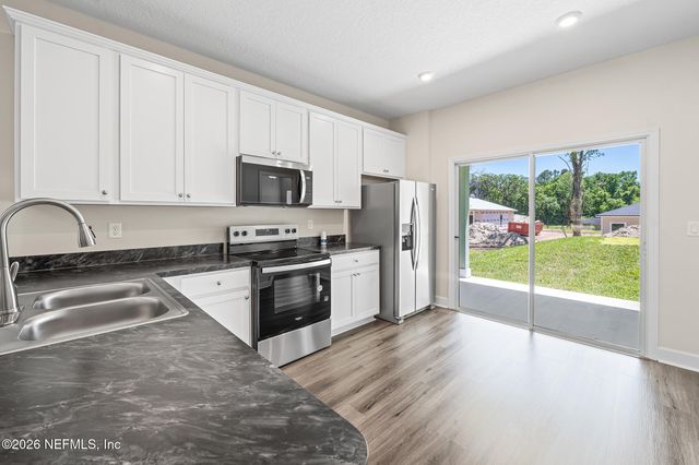 8764 BUTTERCUP Street, Jacksonville, FL 32210