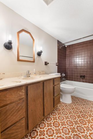 747 Terrace Drive, Roseville, MN 55113