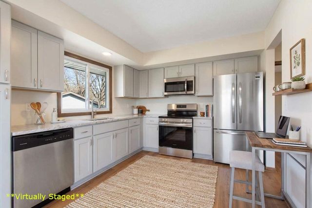 747 Terrace Drive, Roseville, MN 55113