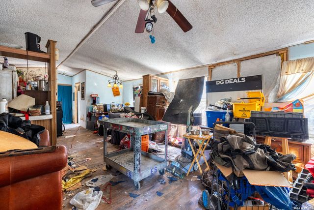 5818 Pioneer, San Antonio, TX 78245