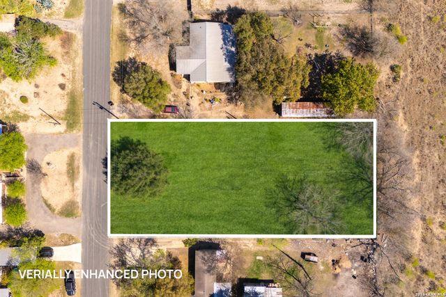 5818 Pioneer, San Antonio, TX 78245