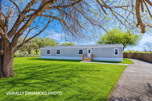 5818 Pioneer, San Antonio, TX 78245