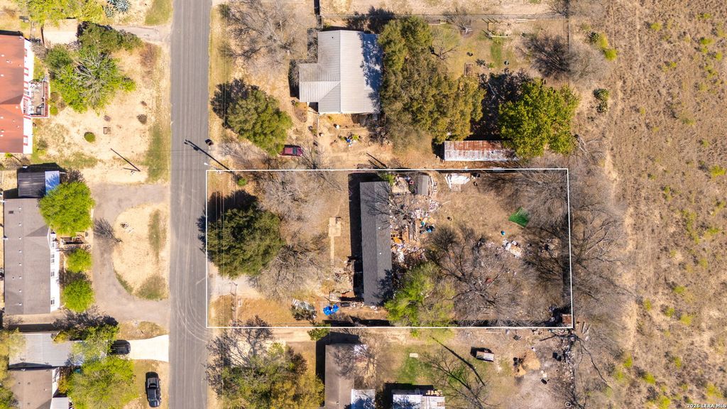 5818 Pioneer, San Antonio, TX 78245