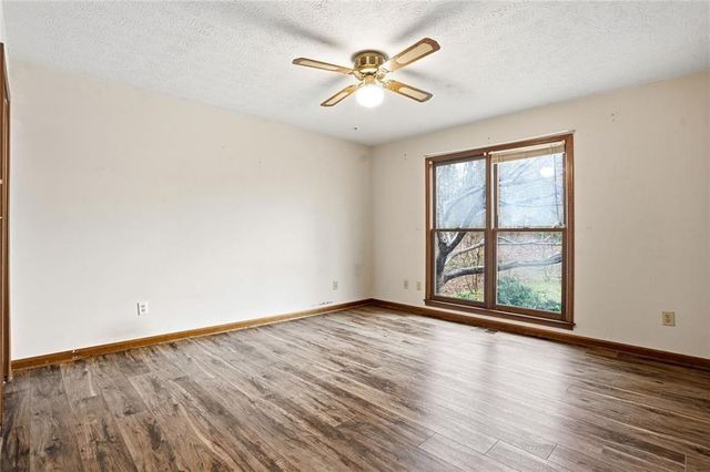 250 Allie Drive, Mcdonough, GA 30252