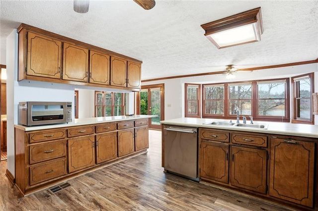 250 Allie Drive, Mcdonough, GA 30252