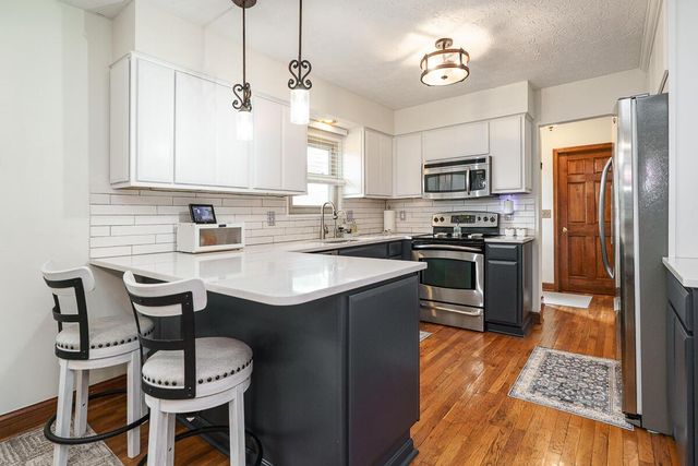 453 Whitson Drive, Columbus, OH 43230