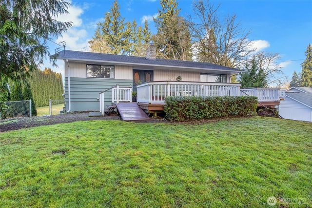 11405 24th Street E, Edgewood, WA 98372