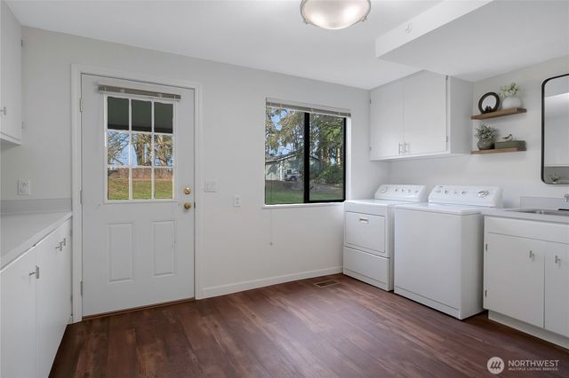 11405 24th Street E, Edgewood, WA 98372