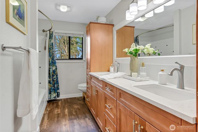 11405 24th Street E, Edgewood, WA 98372