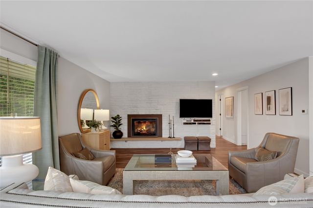 11405 24th Street E, Edgewood, WA 98372