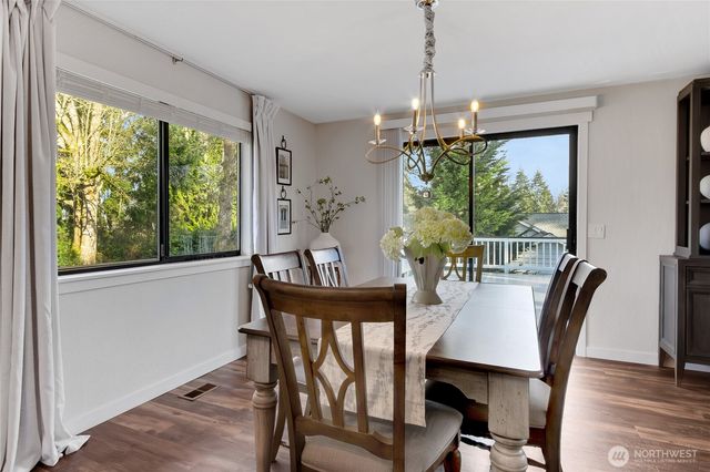 11405 24th Street E, Edgewood, WA 98372