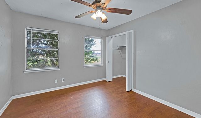 201 Old Steinbeck Road, Waco, TX 76708