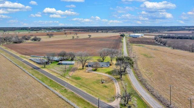201 Old Steinbeck Road, Waco, TX 76708