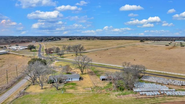 201 Old Steinbeck Road, Waco, TX 76708