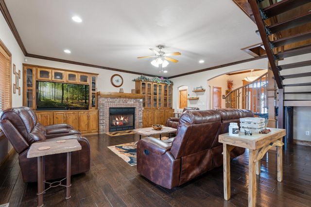 3110 Old Dike Road, Grove, OK 74344