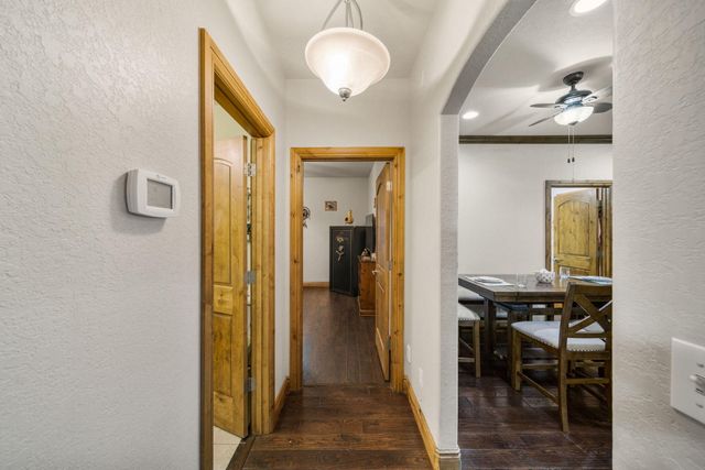 3110 Old Dike Road, Grove, OK 74344