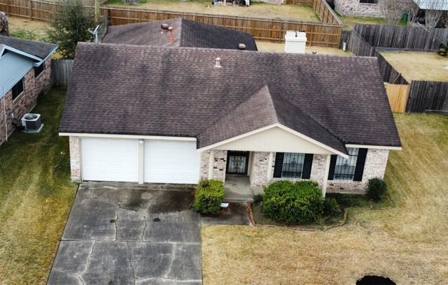 6814 Castleview Lane, Houston, TX 77489