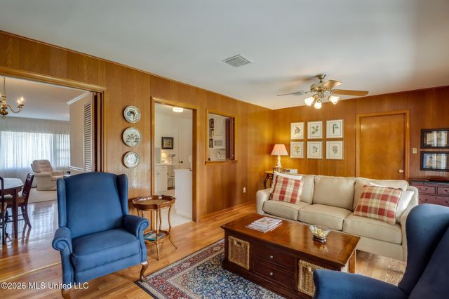 4701 Courthouse Road, Gulfport, MS 39507