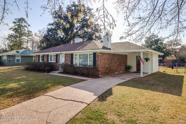 4701 Courthouse Road, Gulfport, MS 39507