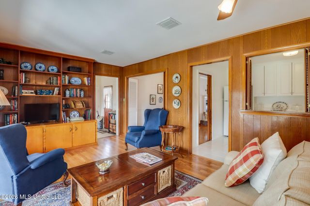 4701 Courthouse Road, Gulfport, MS 39507