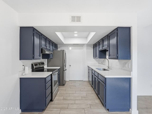 222 W BROWN Road 66, Mesa, AZ 85201