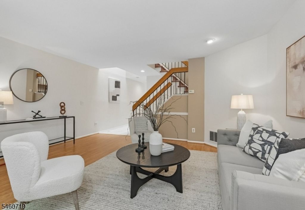 161 Marion Dr, West Orange Twp., NJ 07052 — photo 3