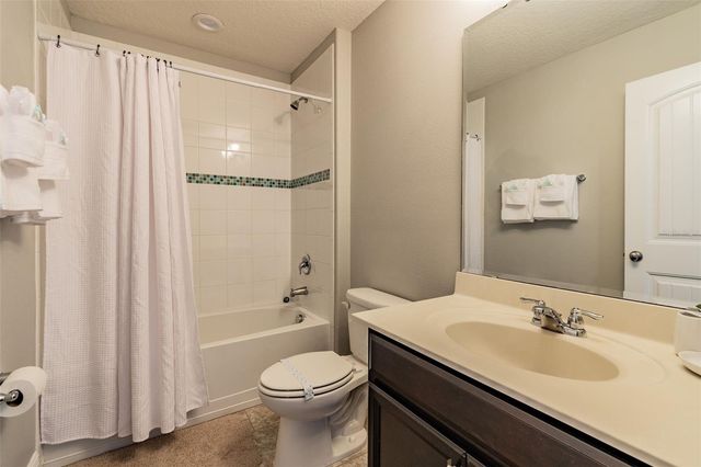 5352 OAKBOURNE AVENUE, Davenport, FL 33837