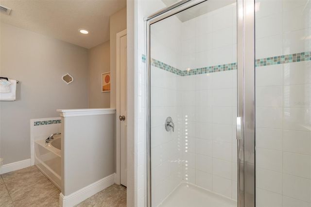 5352 OAKBOURNE AVENUE, Davenport, FL 33837