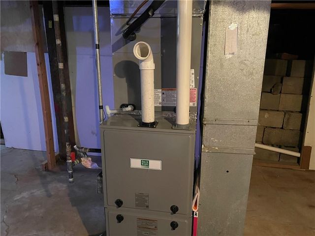 1439 Central Street, Leavenworth, KS 66043