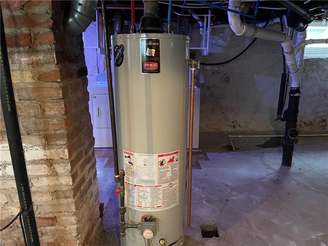 1439 Central Street, Leavenworth, KS 66043