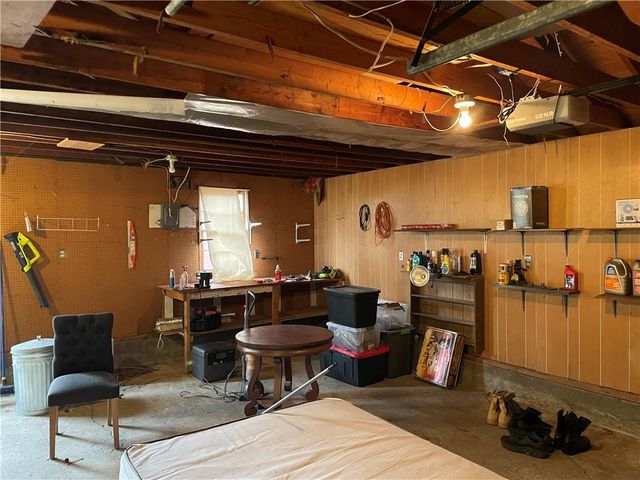 1439 Central Street, Leavenworth, KS 66043