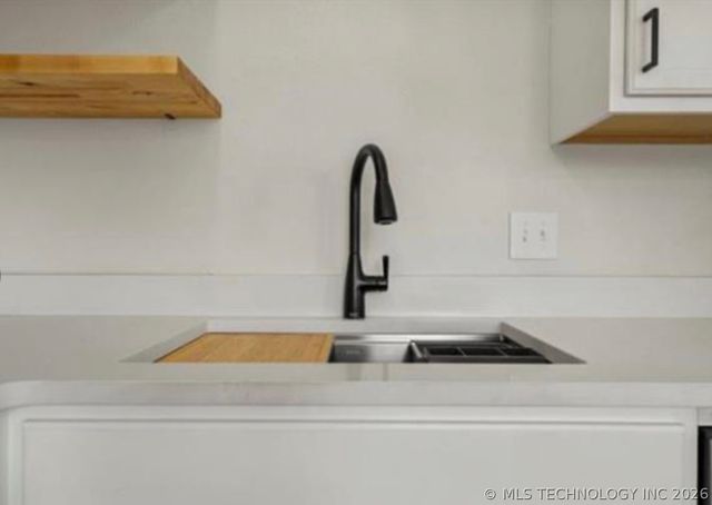 2901 E Virgin Street, Tulsa, OK 74110