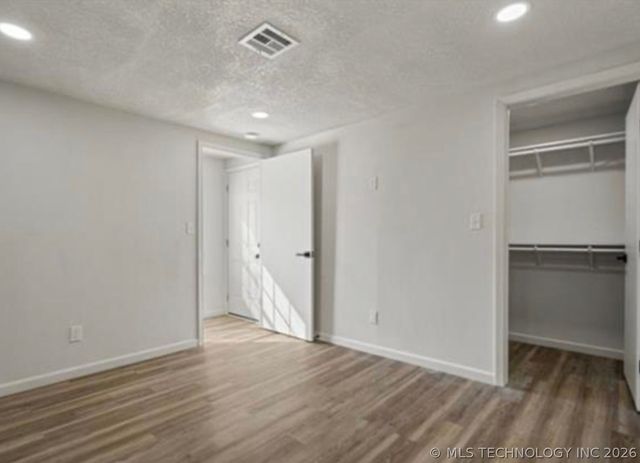 2901 E Virgin Street, Tulsa, OK 74110