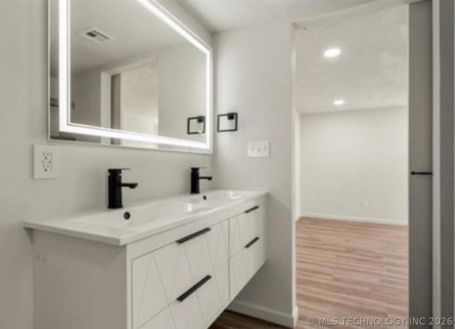 2901 E Virgin Street, Tulsa, OK 74110