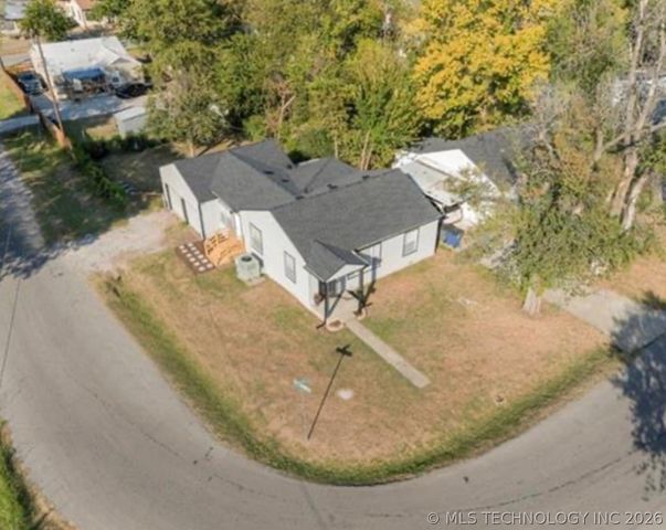 2901 E Virgin Street, Tulsa, OK 74110