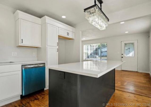 2901 E Virgin Street, Tulsa, OK 74110