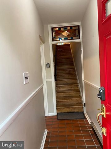 339 SE 11TH ST SE, Washington, DC 20003