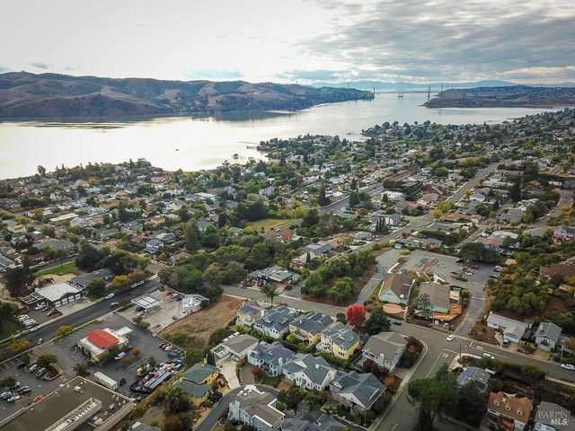 1448 O Hare Dr, Benicia, CA 94510