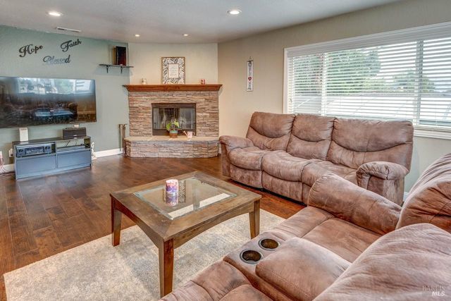 1448 O Hare Dr, Benicia, CA 94510