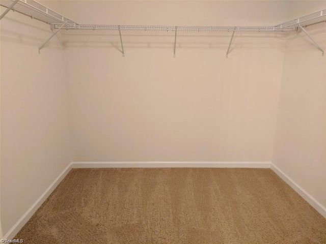 1033 Hidden Meadow Road, Winston-salem, NC 27127
