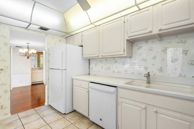 4080-b Quail Ridge Drive Osprey, Boynton Beach, FL 33436