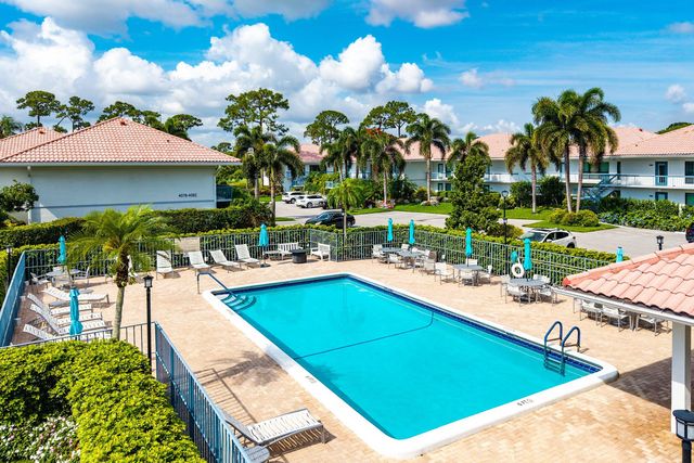 4080-b Quail Ridge Drive Osprey, Boynton Beach, FL 33436