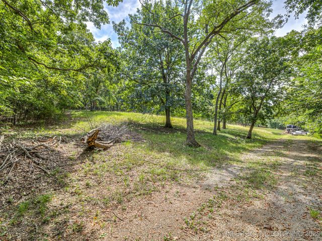 9005 S 4150 Road C, Claremore, OK 74017