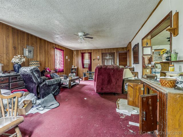 9005 S 4150 Road C, Claremore, OK 74017