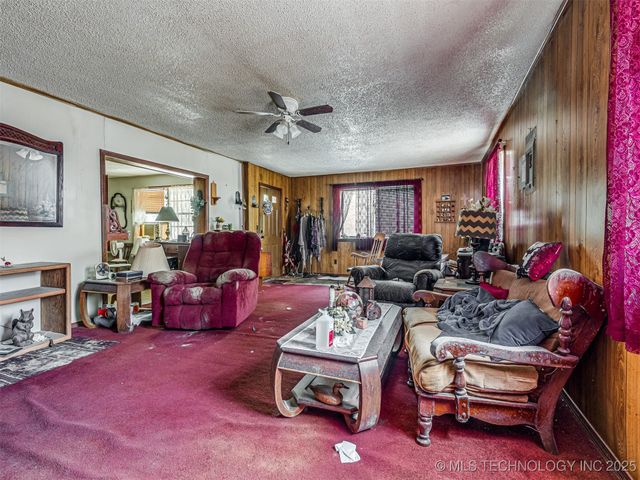9005 S 4150 Road C, Claremore, OK 74017