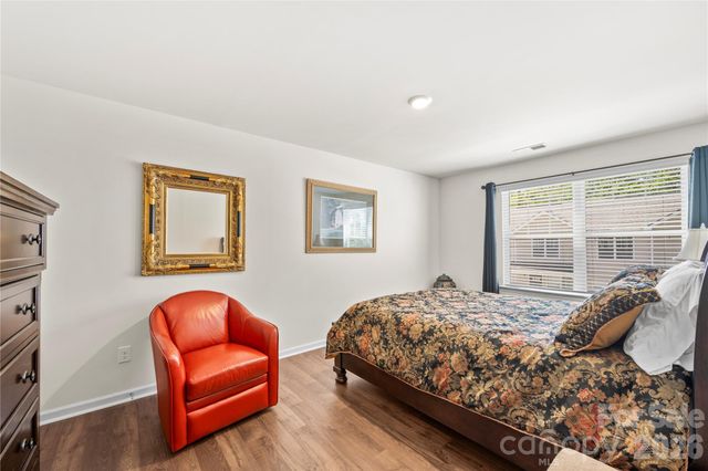 2 Chambers Garden Drive, Arden, NC 28704